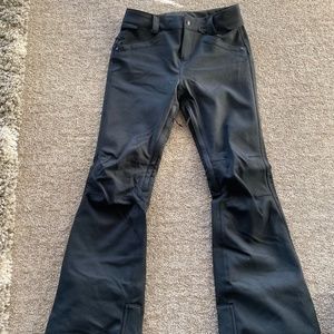 Women's size small black Volcom ski/snowboard pants